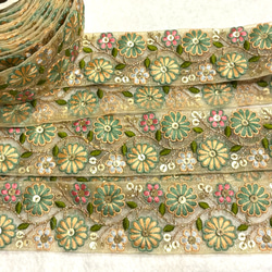 インド刺繍リボン　グリーンマム 1枚目の画像