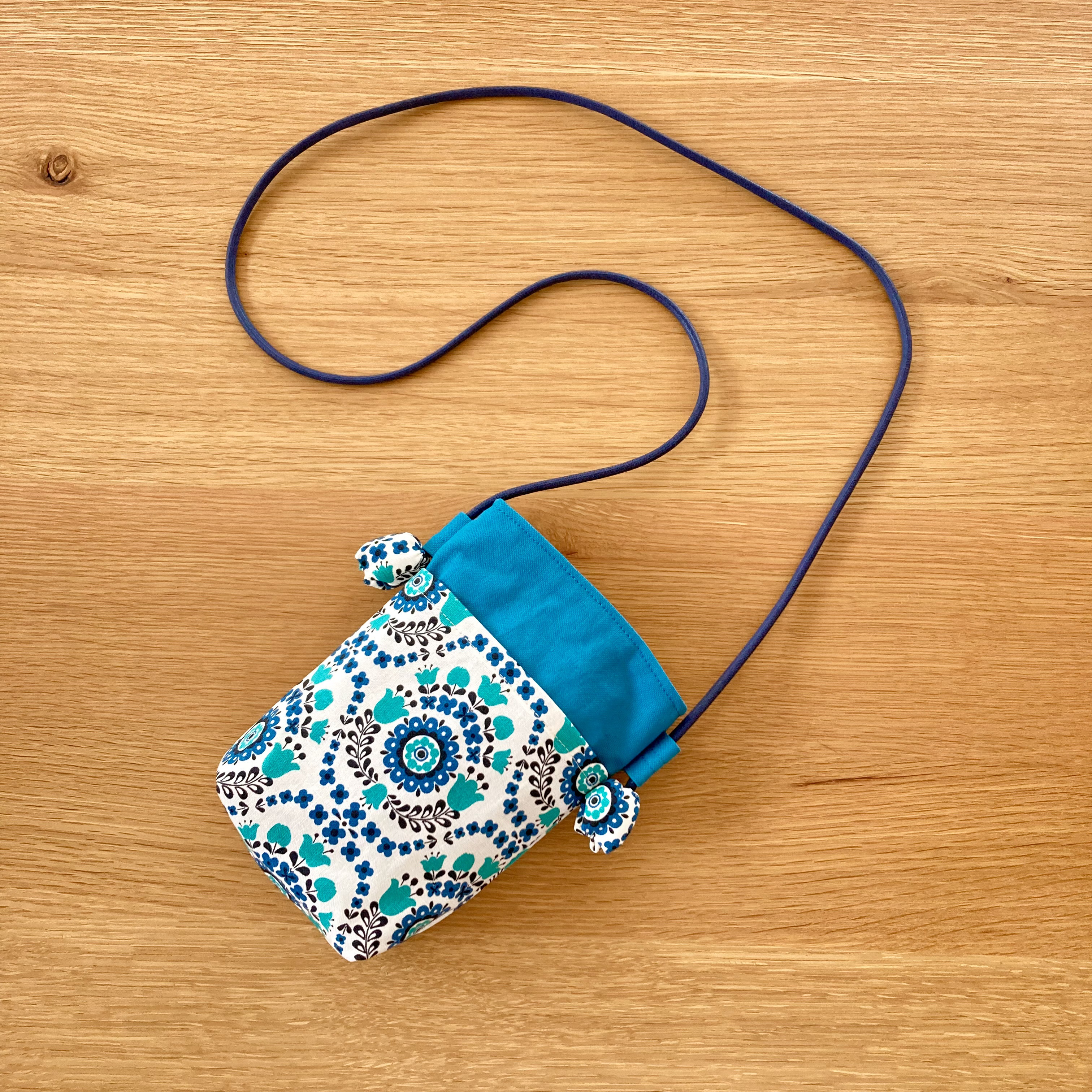 大人の花柄　チューリップ⭐️布製ポシェット【全3色】［ブルー］［オレンジ］［グリーン］お散歩や旅行のおともに