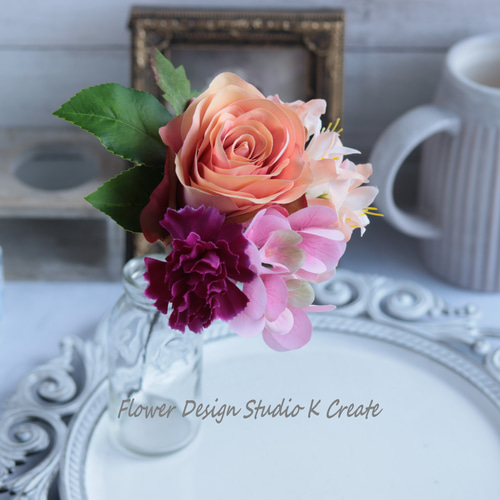 ピーチオレンジの薔薇とカーネーションの花束風のフローレス