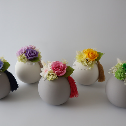 プリザーブドフラワーアレンジ仏花　一対　花器付き　お供え花　タッセル付き プリザーブドフラワー和風アレンジメント(全5色) プリザーブド