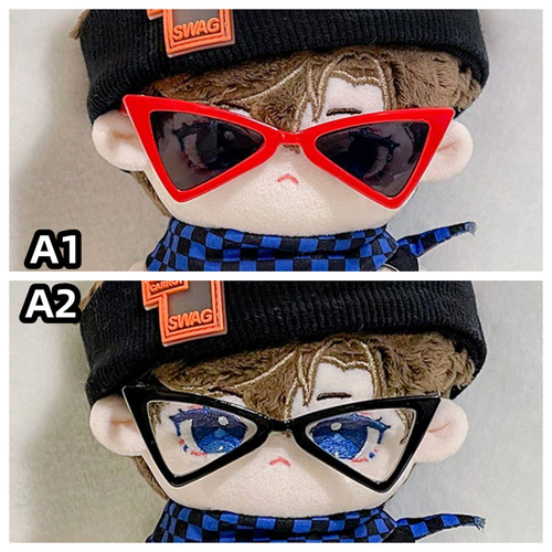 ミャクミャク　ぬいぐるみ＆サングラスセット Amazon.co.jp: ミャクミャク ぬいぐるみ Sサイズ 2セット : おもちゃ