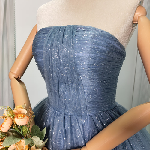 送料無料！カラードレス ブルーグレー ベアトップ グリッター