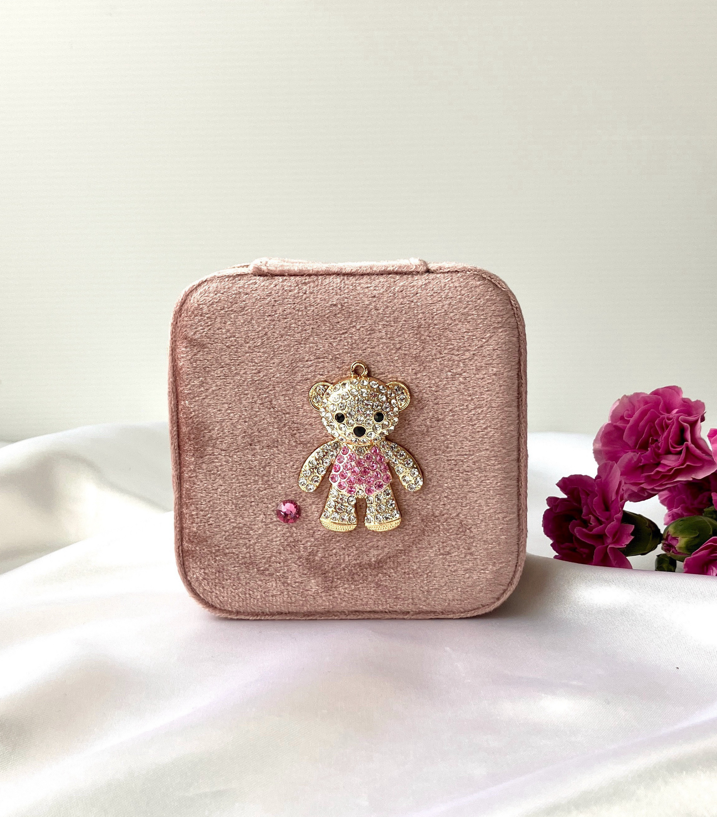 アクセサリーケース　ジュエリーボックス　持ち運び　携帯用　おしゃれ　収納　クマ　ピンク　ギフト　春　旅行