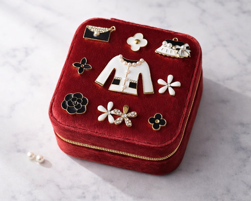 dolce bijouのコンパクトジュエリーボックス【ギフトに最適