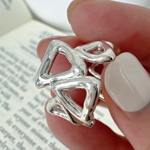 幾何学デザインいびつな三角形 オシャレSV925リングR0933 指輪・リング