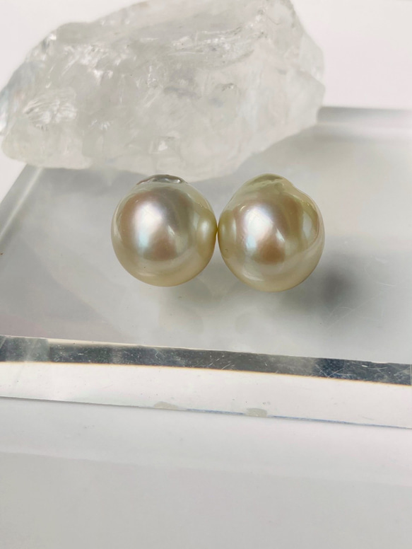 15%off】K18 ゴールド系南洋真珠 バロックパールピアス 15%off】K18 ゴールド系南洋真珠 バロックパールピアス