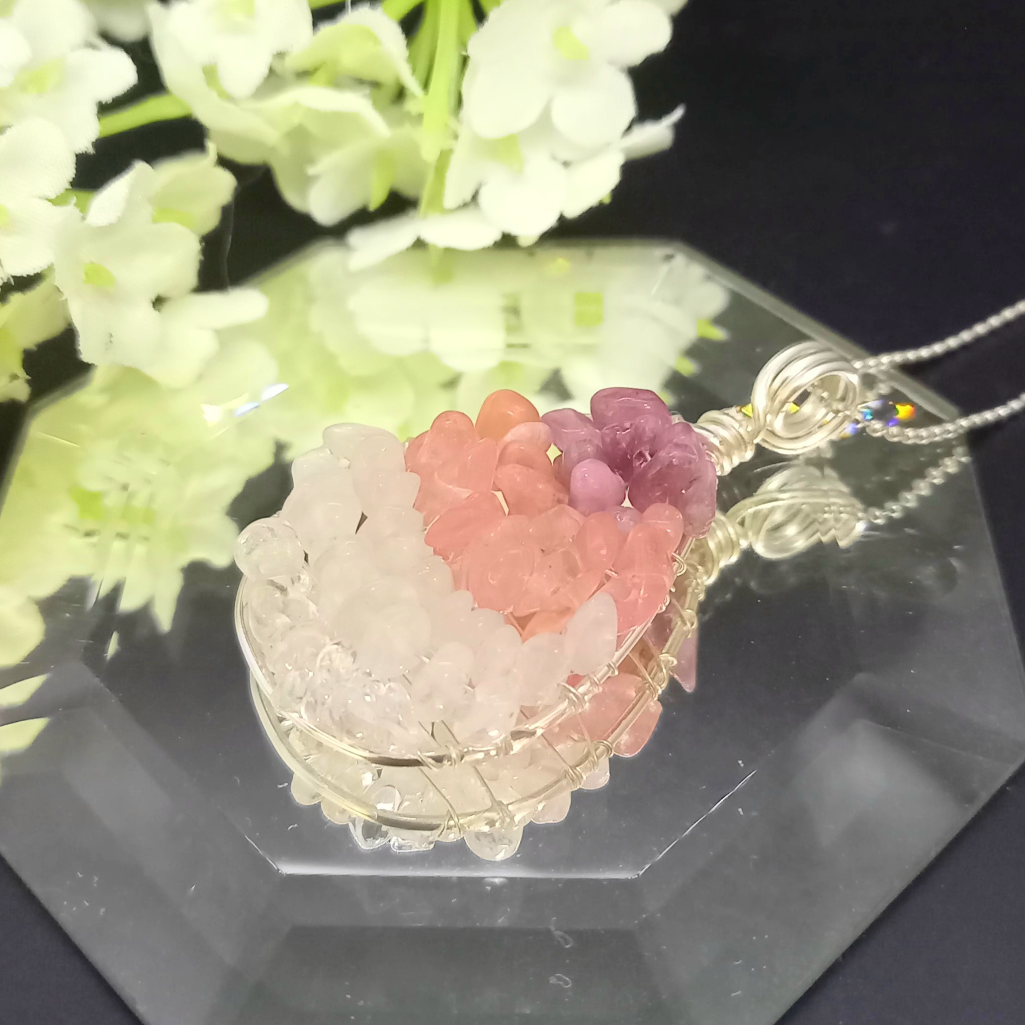 [N-160] さざれ天然石のドロップ・ネックレス