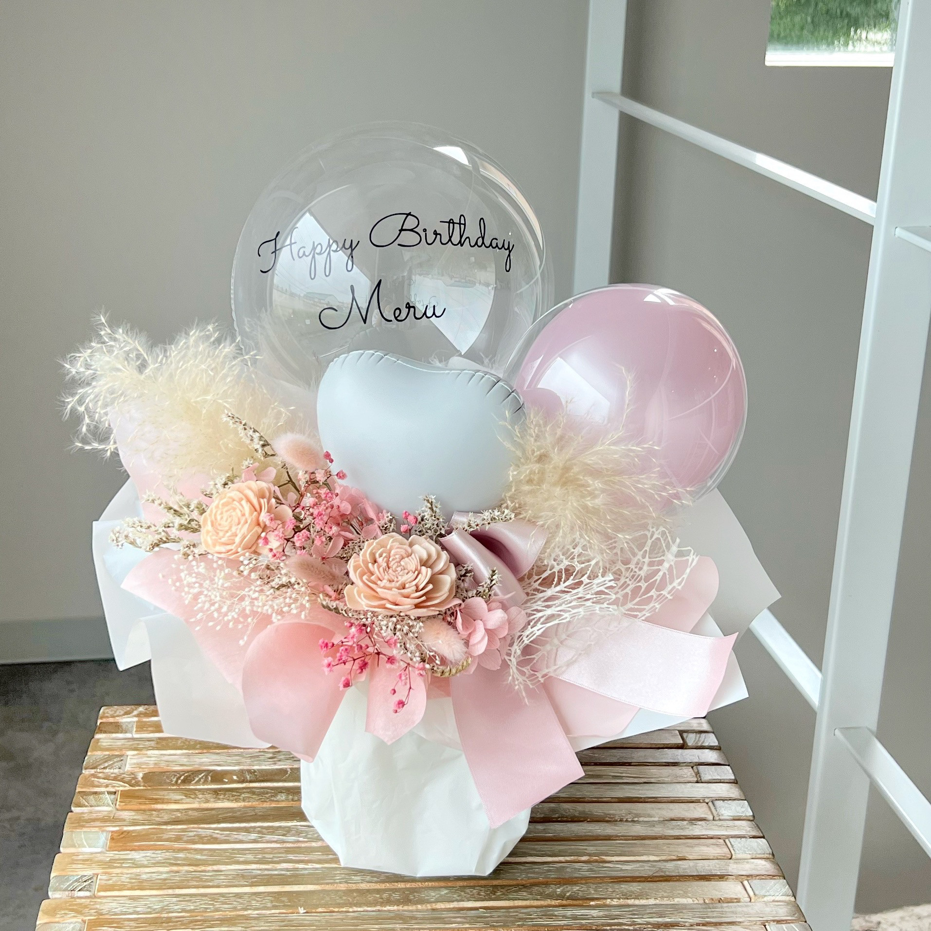 お花屋さんのバルーンフラワー　238 ベビーピンク　結婚祝い　誕生日　電報　祝電　開店祝い　開院祝い　開業祝い