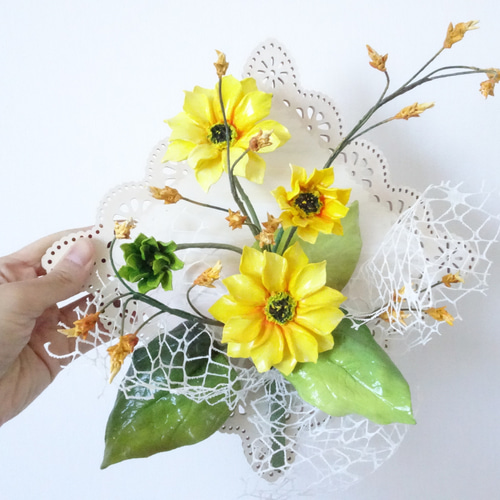 パンフラワー/パン粘土/粘土の花】姫ひまわり/麦 の爽やか可愛い壁掛け