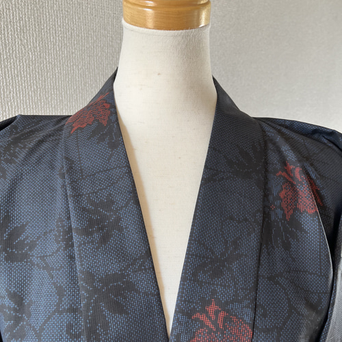 春！SALE8500円♡ 本場大島紬　作務衣　着物リメイク　7マルキ織お洒落上衣 本場大島紬 作務衣 着物リメイク 古典華柄 お洒落な大人女子和の