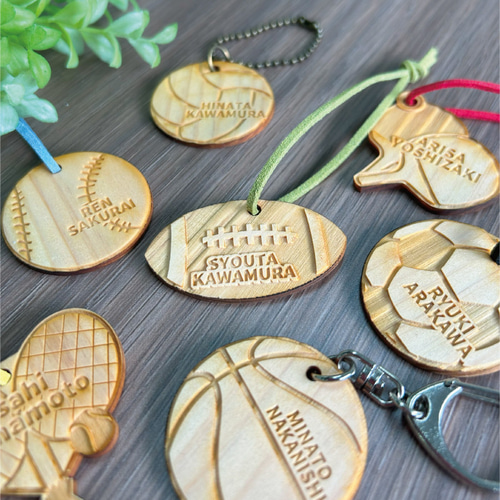 ◆木札◆ キーホルダー／名入れ彫刻込／オーダー 名入れ】 木札 ストラップ 名入れ プレゼント ギフト おすすめ