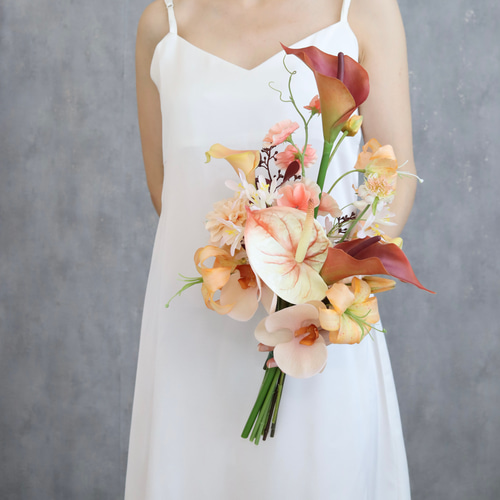 テラコッタカラーのウェディングブーケ カラー オレンジ 造花ブーケ