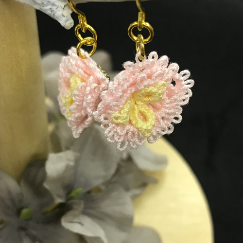 ホワイトシェル フック ピアス 白蝶貝 スクエア K18YG 18金 18k