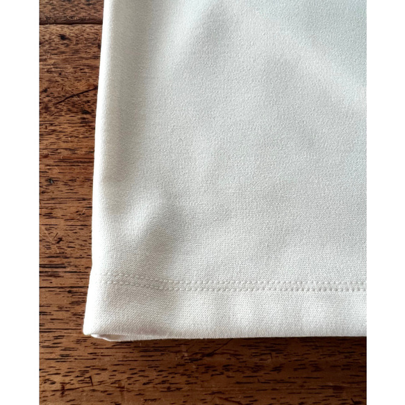 有 2 種顏色和 3 種尺寸可供選擇❤️ 耐老化❤️ 適合成人的精緻上衣❤️ 三維剪裁，從各個方向呈現柔軟、美麗的輪廓 第14張的照片