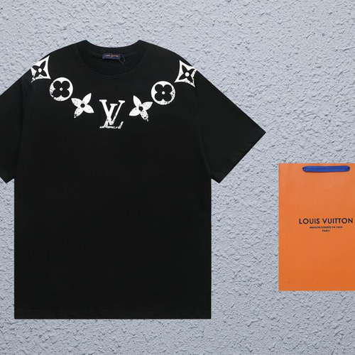 ルイヴィトン LOUIS VUITTON Tシャツ Tシャツ 柚里 通販 ルイヴィトン LOUIS VUITTON Tシャツ Tシャツ 柚里 通販