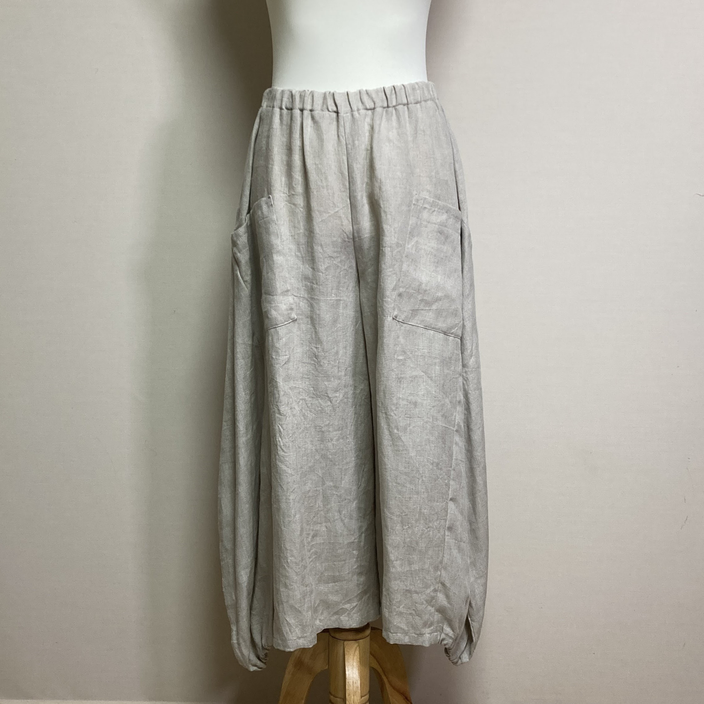 カラーリネン◆バルーンキュロット　ロング◆生成り◆S・M・Ⅼ・LL（中厚、リネン100％）