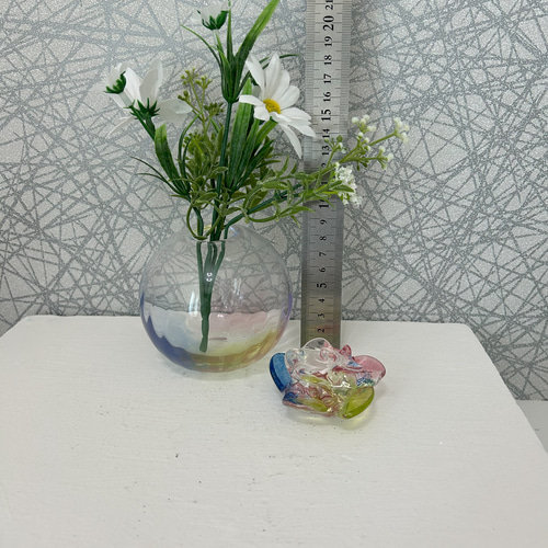 ガラスの花瓶＆花を飾らなくてもステキなオブジェ 一輪挿し