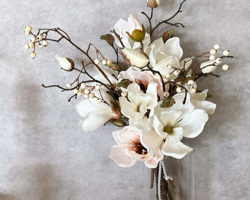 白木蓮＆淡pink木蓮の実ものブーケ ◻︎アーティフィシャル