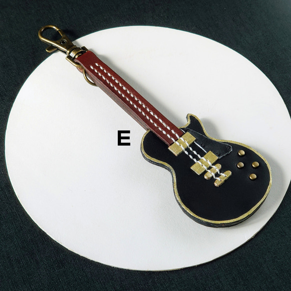◆特集掲載【夏限定】ミニチュアエレキギターのピックケース【5種選択】キーホルダー・バッグチャームとしても使えます！ 8枚目の画像
