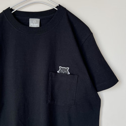 美品　オブリ　HUG Tシャツ　ブラック　ショート丈　ワッペン　刺繍　人気 HUG Tシャツ/ブラック | TOPS | OBLI