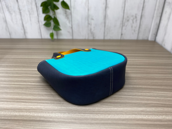 カラフルトートS　本革　ターコイズ／ネイビー／イエロー　３色 2枚目の画像