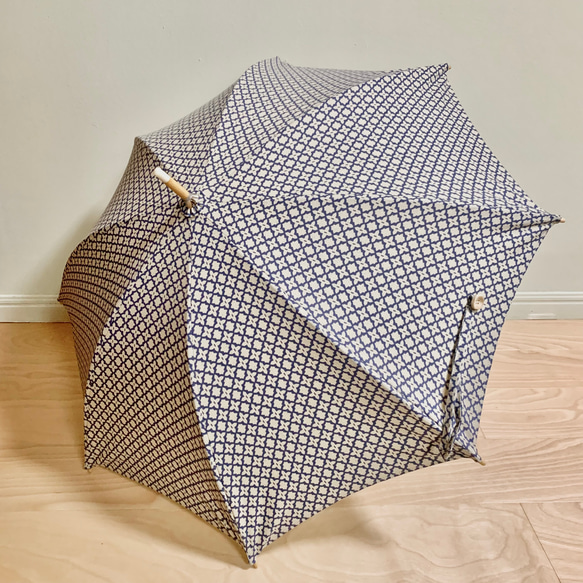 雪ん子　蚊絣　手作り日傘 手作り日傘、 雪ん子 蚊絣 手作り日傘 雪ん子 蚊絣手作り日傘