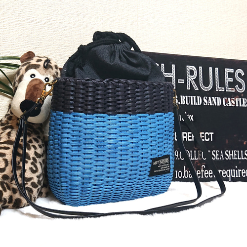 再)クラフトバンド＊かごバッグショルダーM/ブルー×ブラック