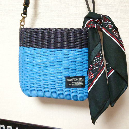 クラフトバンド　バッグ　　　ハンドメイド　ショルダー クラフトバンド　バッグ　　　ハンドメイド　ショルダー