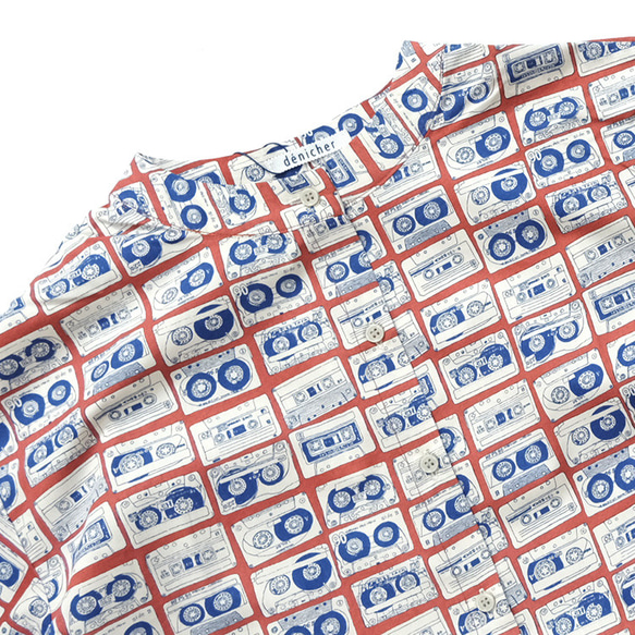 40ブロード cassettetapeプリント バックフレア ブラウス denicher D243206 デニシェ ブラウス denicher デニシェ