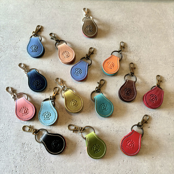 カラフル♪500円玉が2枚入る本革キーホルダー 名入れ可 受注生産