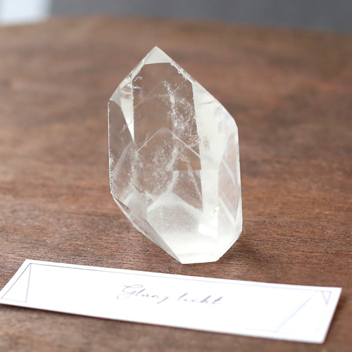 ファントムクォーツポイント 幻影水晶 水晶 鉱物 天然石 送料無料