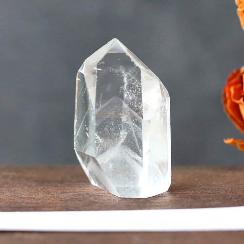 ファントムクォーツポイント 幻影水晶 水晶 鉱物 天然石 送料無料