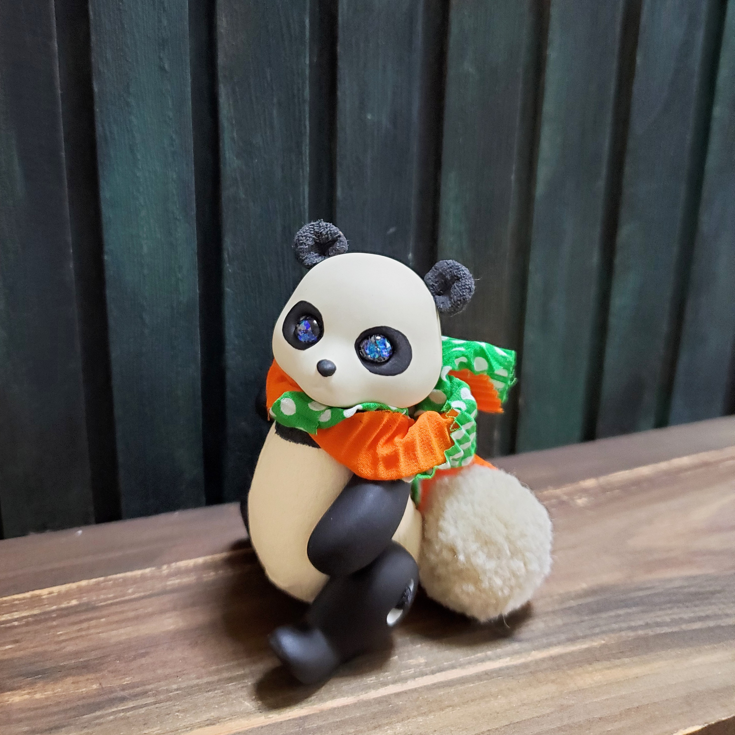 小さな手乗りのパンダさん No.10