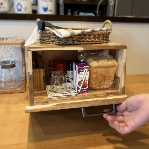 ブランドのギフト 大容量 ブレッドケース 素敵な 大きめ キッチン その他 シェルフ 保存容器・ケース