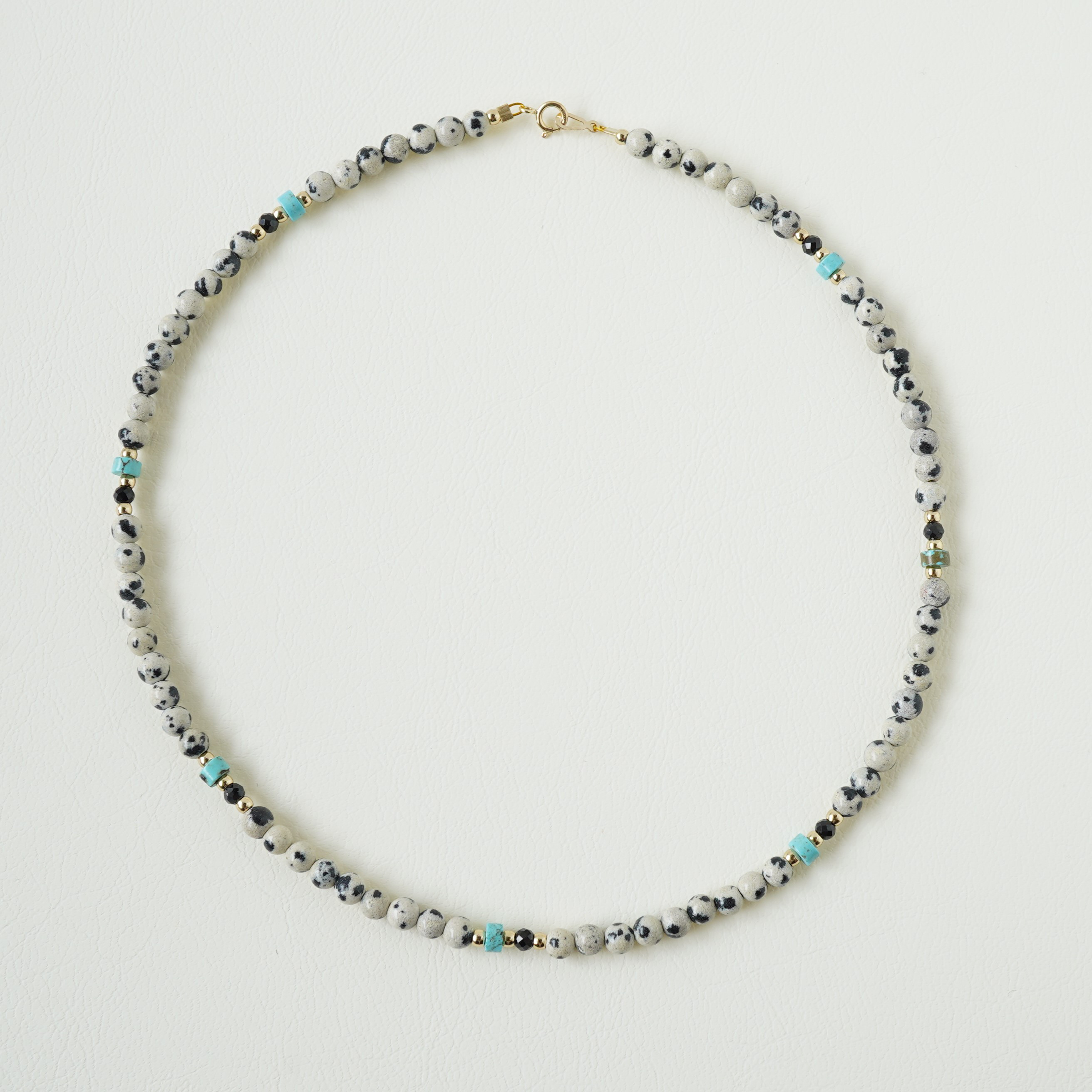 【14kgf製ネックレス】モノトーン　個性的　4㎜　ダルメシアンジャスパー　ターコイズ　チョーカー　天然石ネックレス