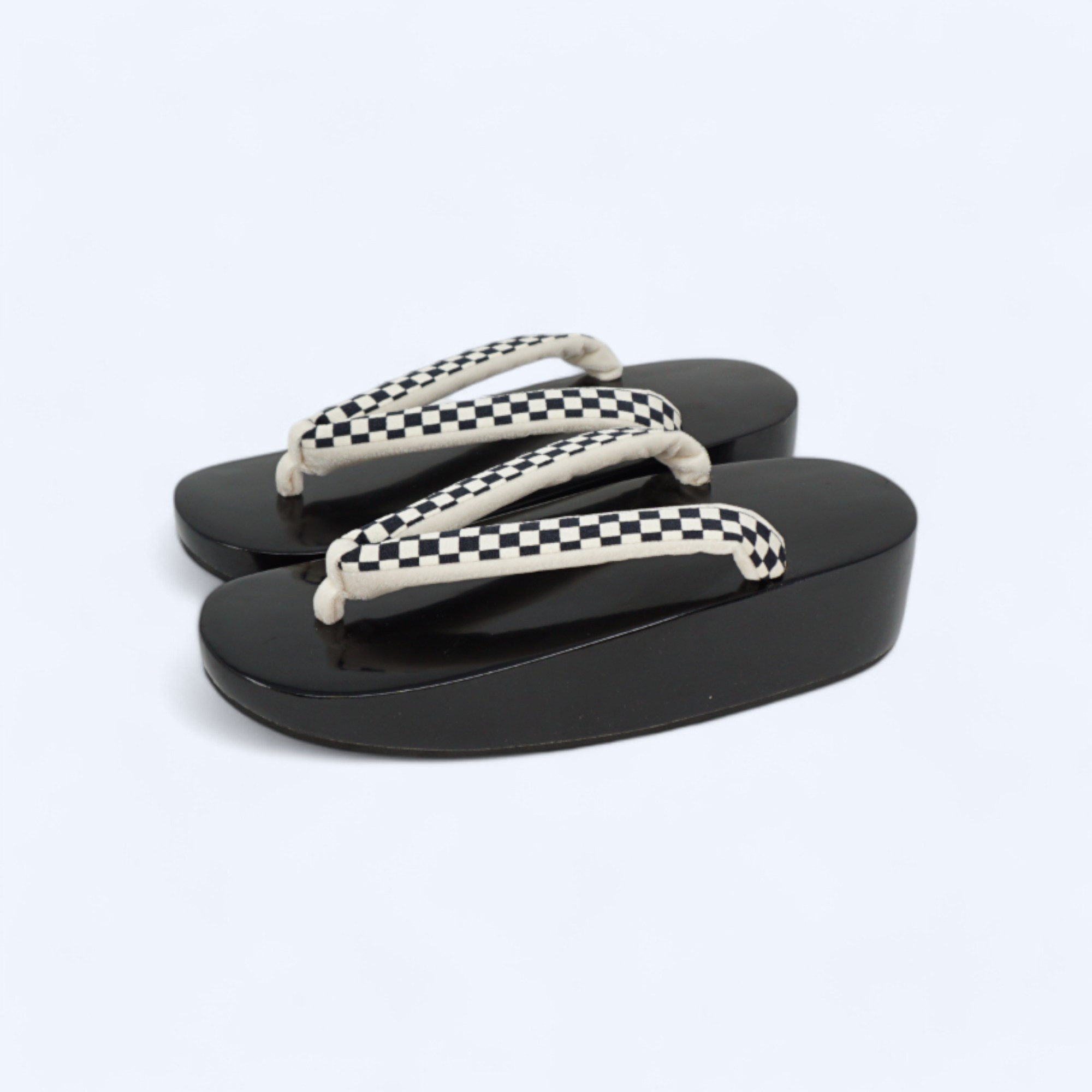 女性下駄 大艶仕上げ 舟形下駄  市松模様 花緒 サイズ： L寸