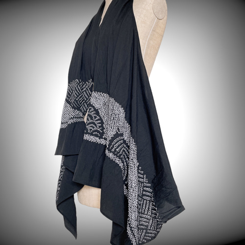 兵児帯ブラック セットアップ スクエア変型ジレ ワイドパンツ 裏付き