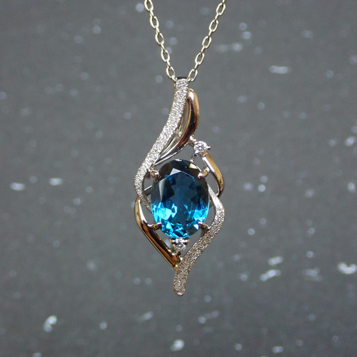 巨大195Ct BIG 天然Yellowブルーサイトペンダント 楽天市場】ブルー