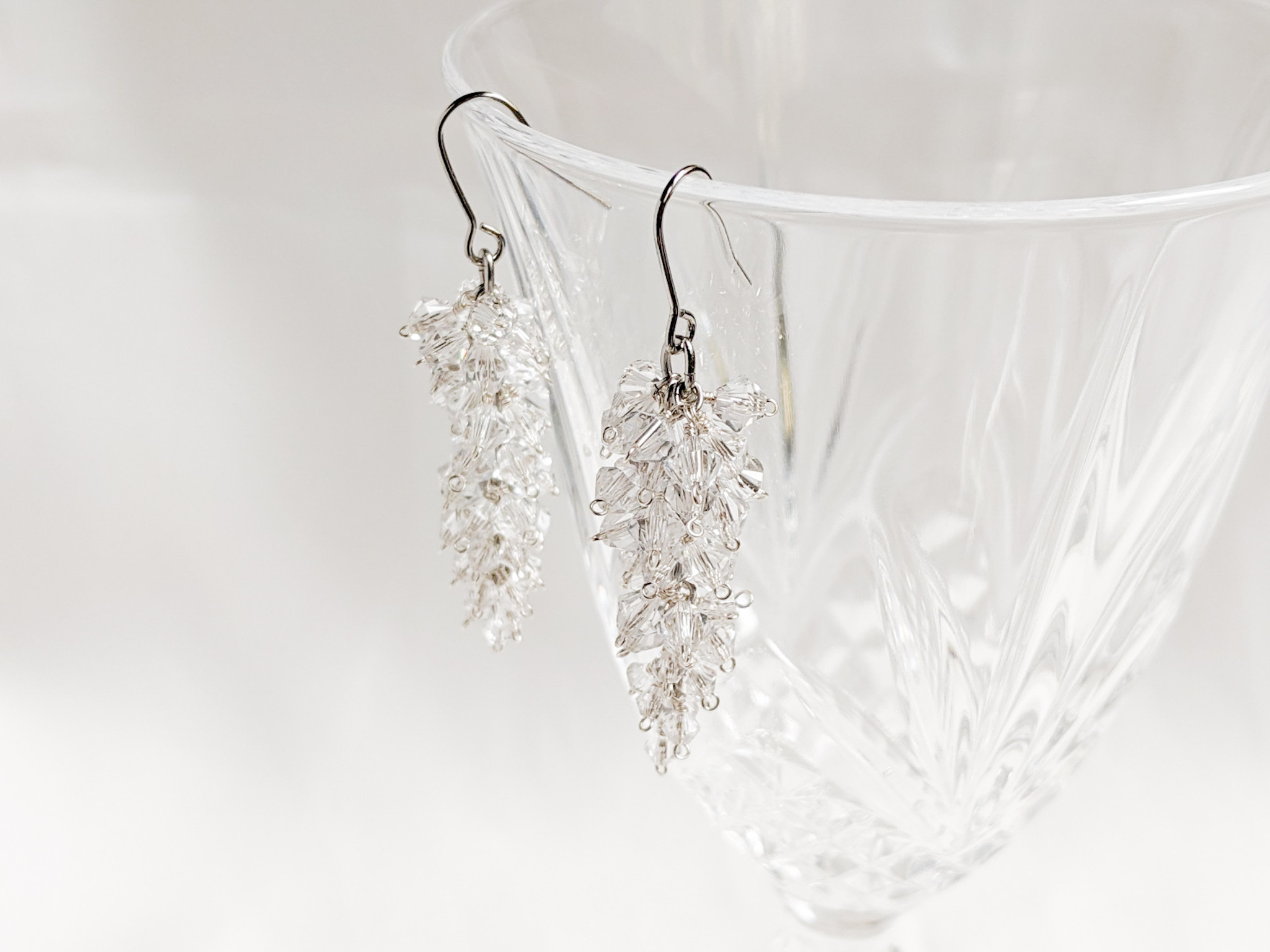 藤花のピアス　（クリア）