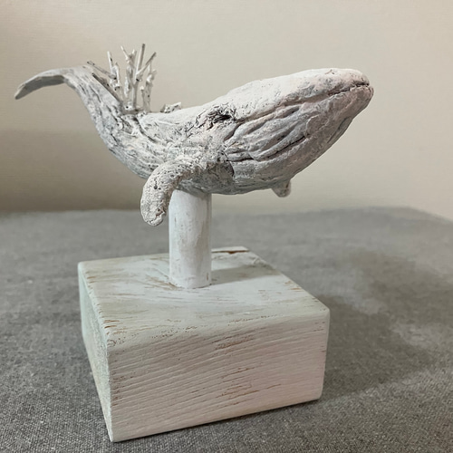 最大の割引 芸術的置き物 手彫り （1点。天然無垢ウッド 作家物オブジェ 彫刻・オブジェ