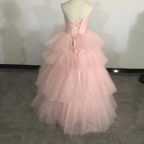 送料無料！美品！オフショルダー ピンク キラキラチュール