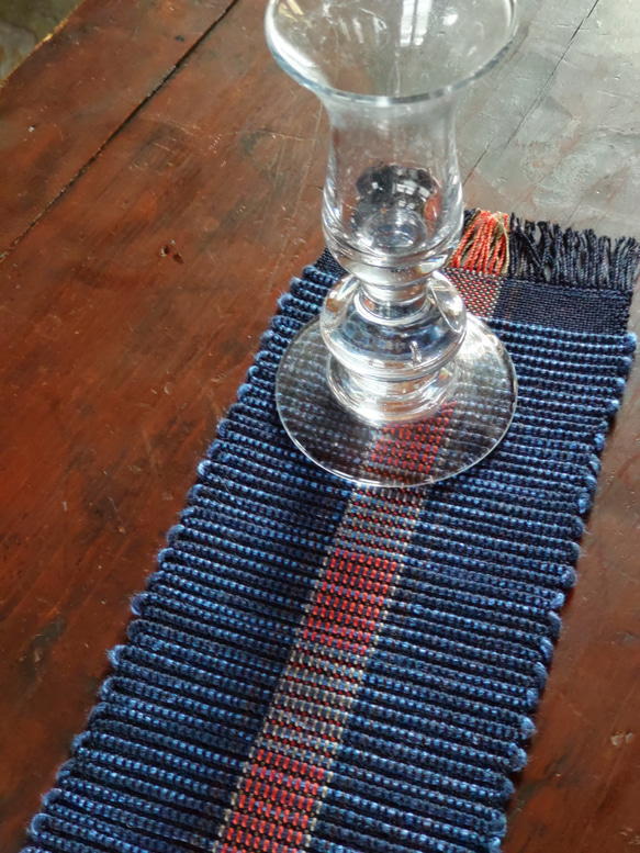 テーブルランナー(A)／手織り　本藍染め テーブルランナー ／ 手織り 本藍染め テーブルランナー(A)／手織り 本