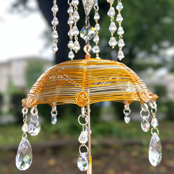 キラキラ癒しの雨と傘のシャンデリアサンキャッチャー 3枚目の画像