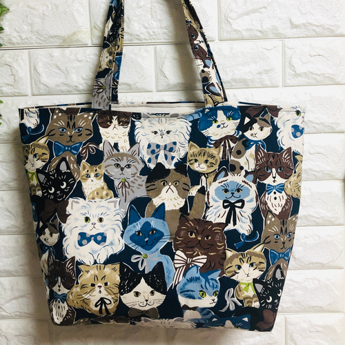 ハンドメイド＊＊手刺繍＊＊肩かけトートバッグ ＊＊紫陽花
