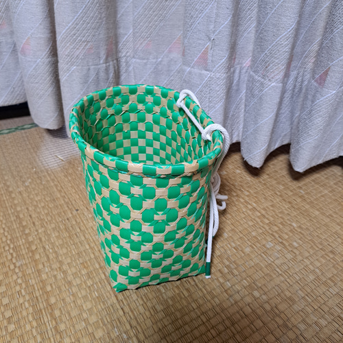 PPバンドかご(模様編み はけご 小)収穫かご、プラカゴ 模様b-緑