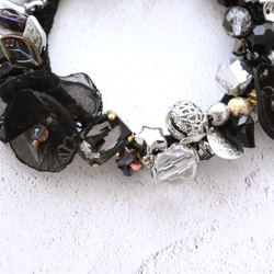 超早割クリスマス✨ブラック ローズ×シフォン シュシュ＊ブレスレット 8枚目の画像