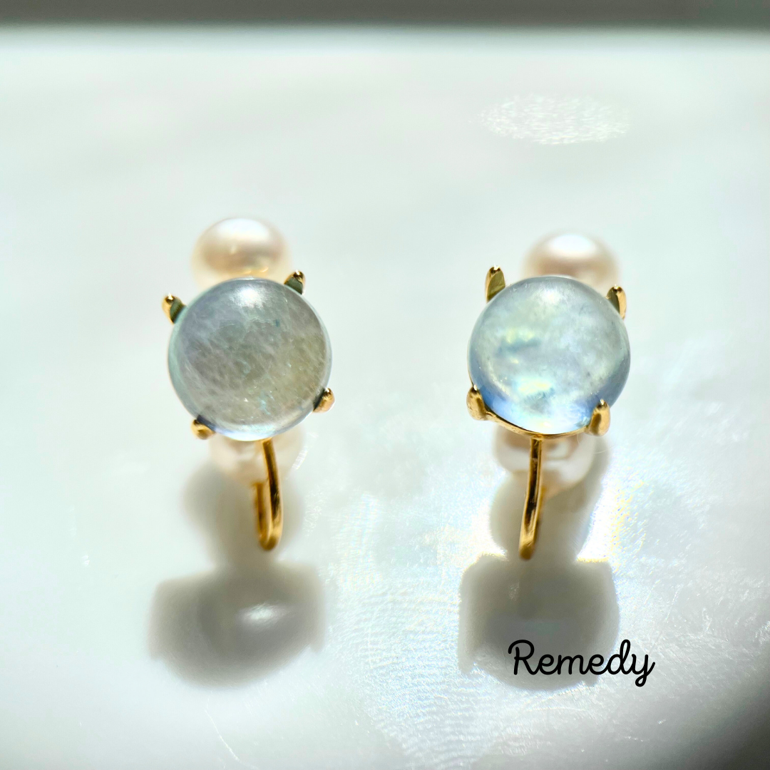 2Way☆彡アクアマリンと高品質３粒淡水真珠の痛くないリバーシブルイヤリング〜3月誕生石・6月誕生石