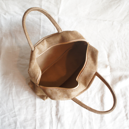 【美品】 MARVELETS JENI BRONZE レザー 牛革 ハンドバッグ MARVELETS（マーヴェレッツ）｜ずっと使い続けたいモノを集めた