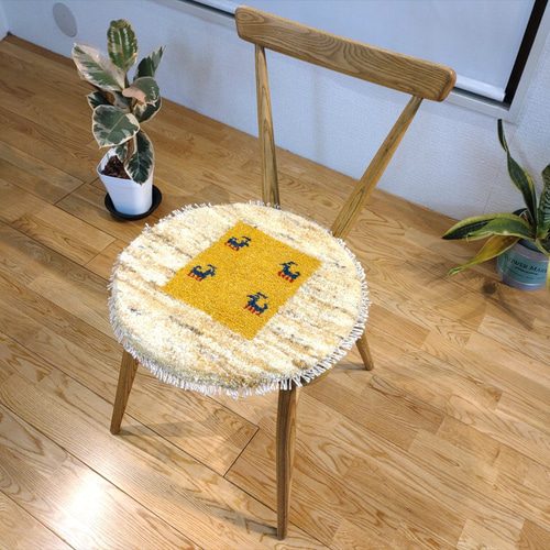 目玉品】ペルシャ ギャッベ ミニマット 円形 41ｘ41㎝ 緑色 ヤギ カーペット・絨毯・ラグ・マット オリエンタルラグファクトリー自由が丘  通販｜Creema(クリーマ) 18375374