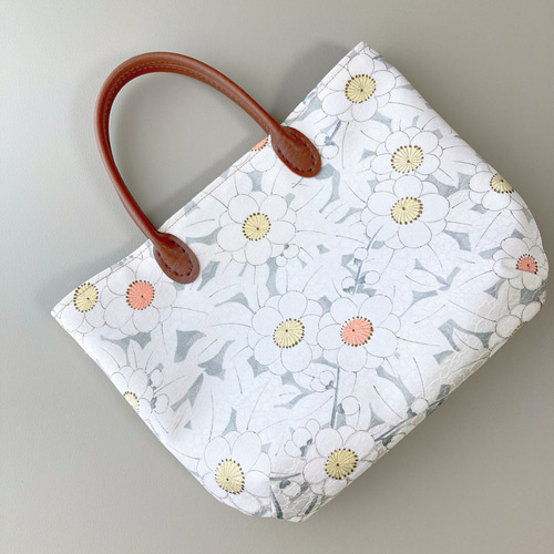 淡い花柄小紋の生地が可愛いミニバッグ エコバッグ・サブバッグ きもの